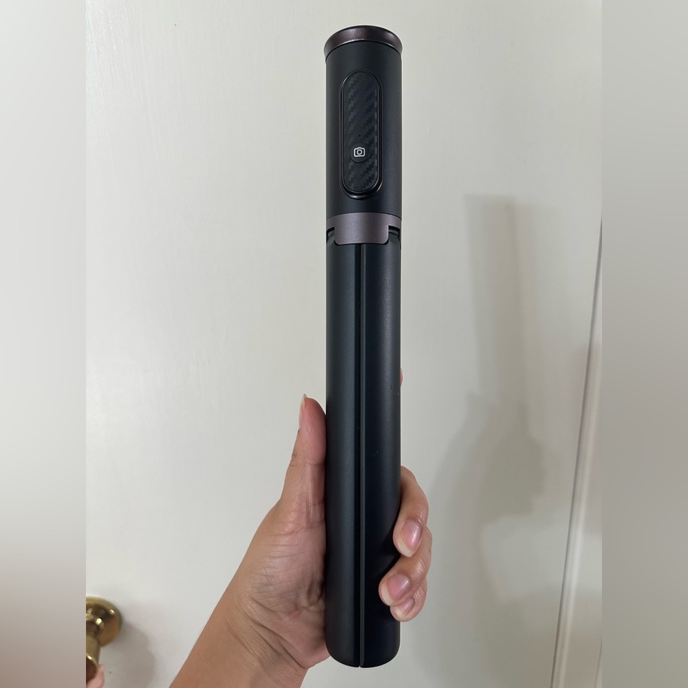 60” cell phone tripod